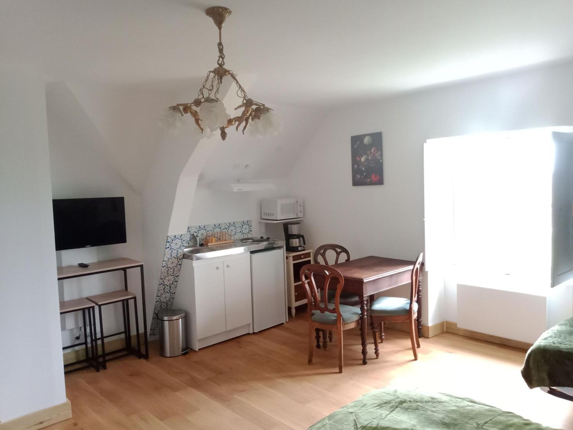 Villa Saint Pierre La Trimouille Екстериор снимка