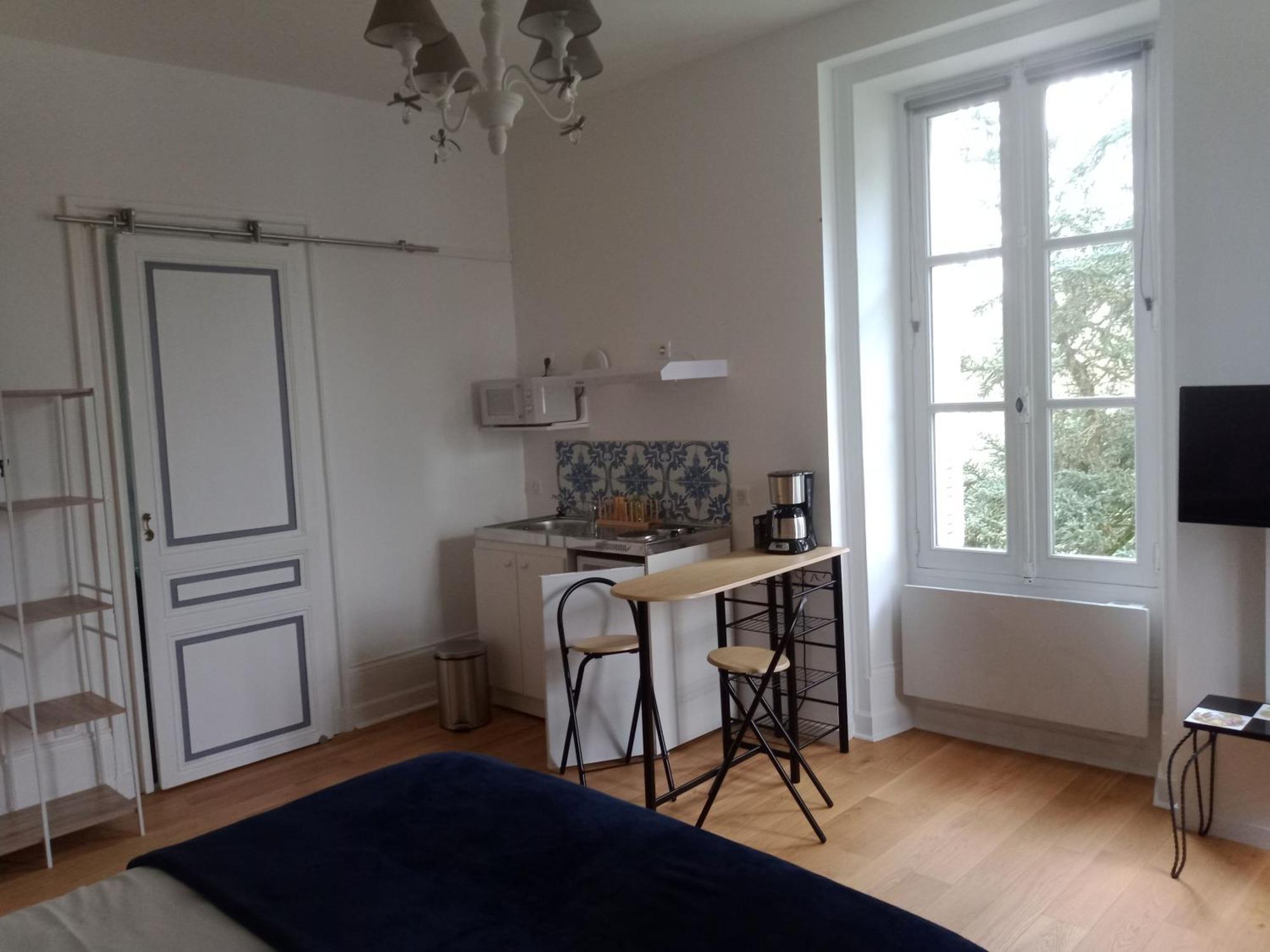 Villa Saint Pierre La Trimouille Екстериор снимка